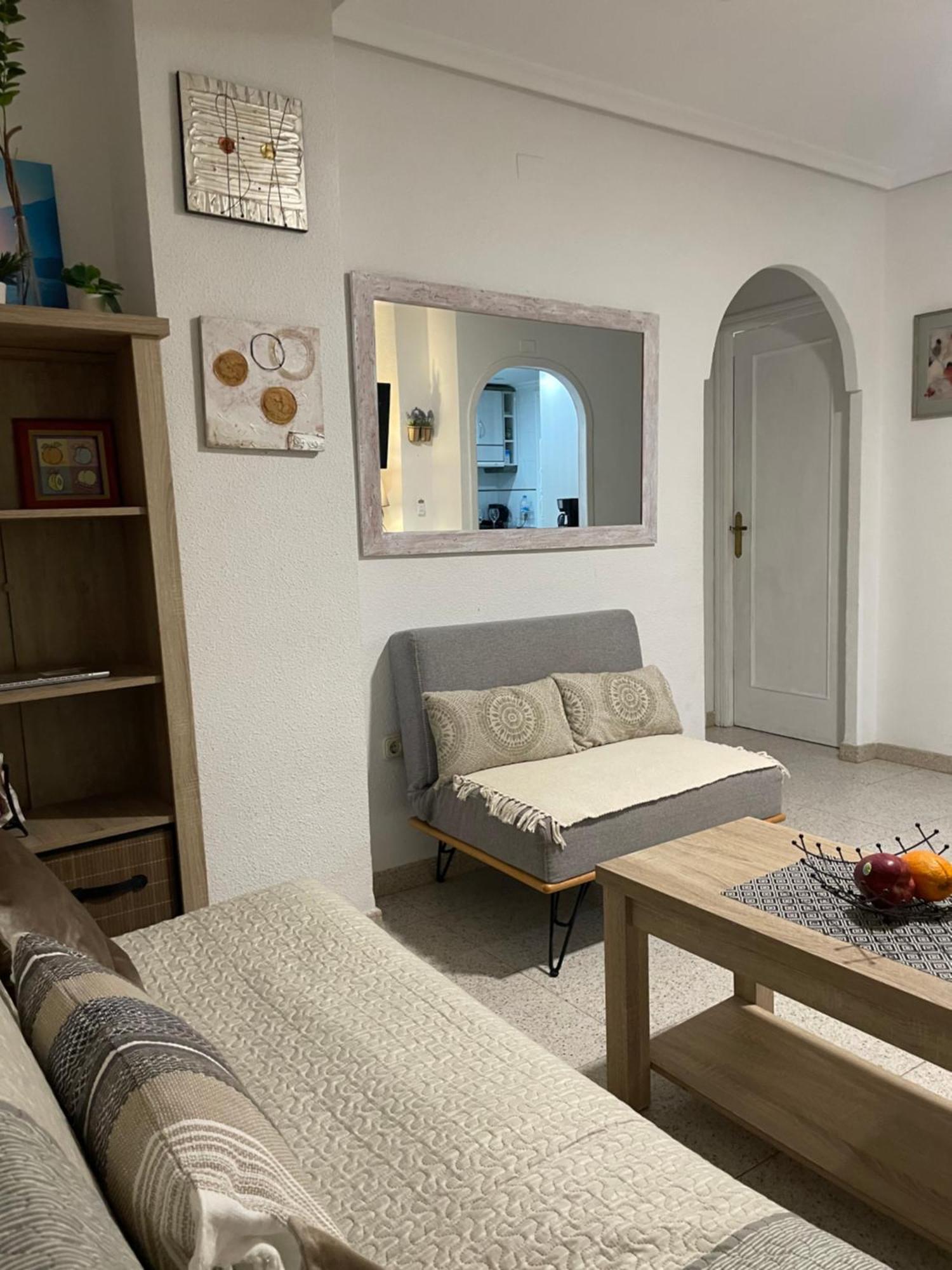 Flamenco Chill Apartment Torrevieja Esterno foto